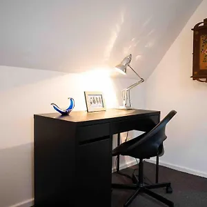 https://appartment-im-dg-berlin-5-min-zur-messe.find-berlin-hotels.com
