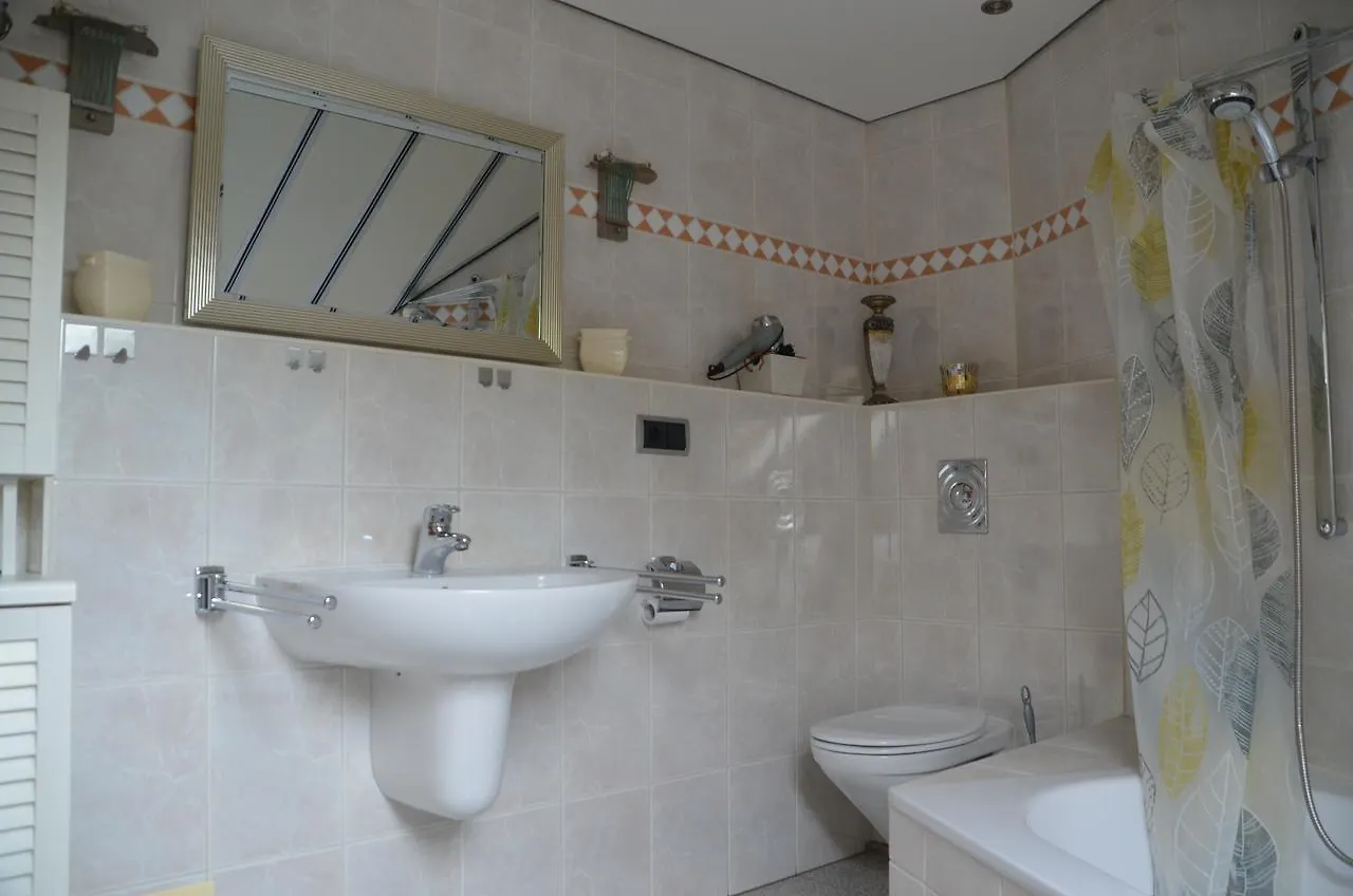 Apartment Ferienwohnung Rudolf-Lindner Neustadt an der Aisch